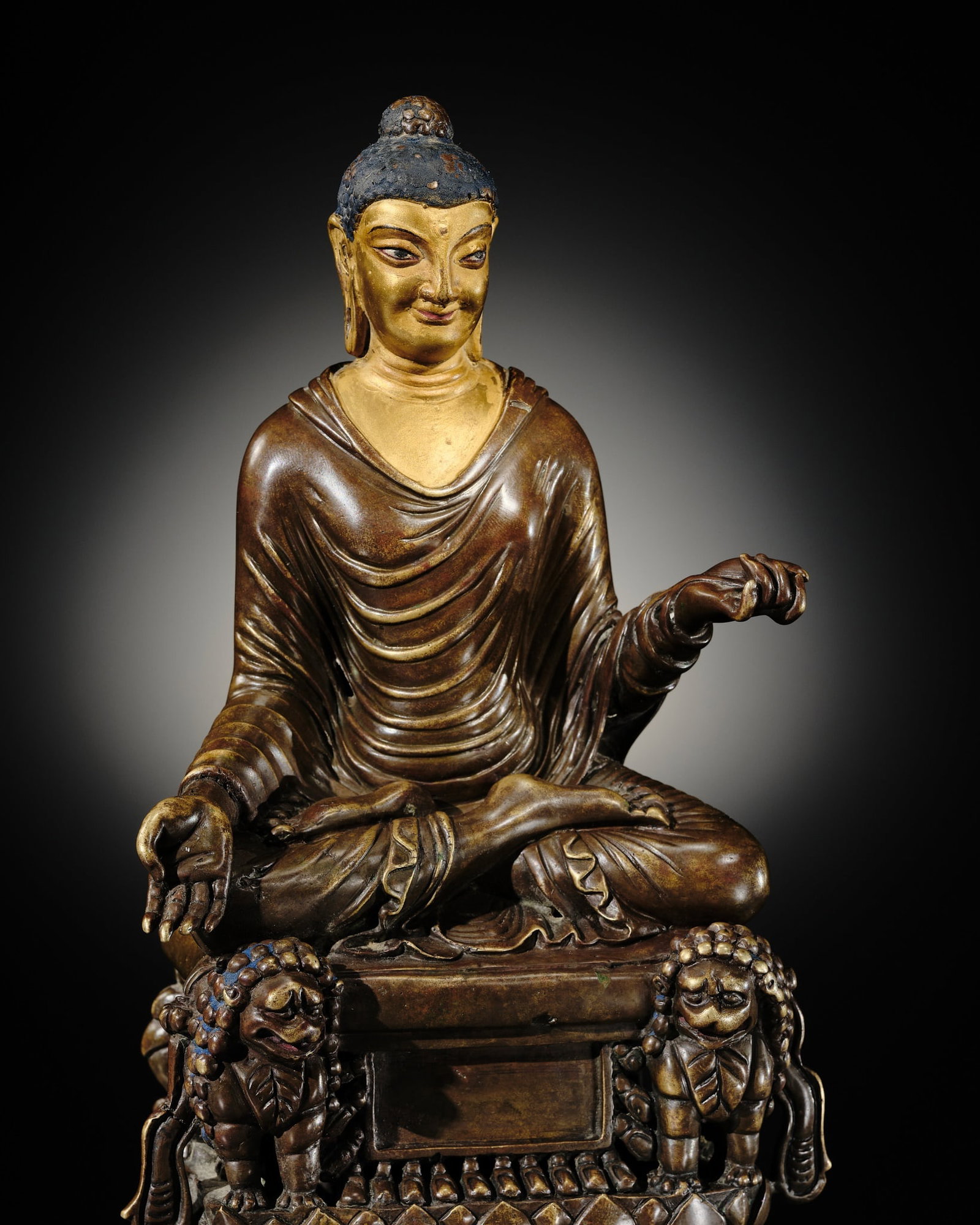 A RARE AND IMPORTANT FIGURE OF BUDDHA SHAKYAMUNI, GREATER SWAT REGION, 7TH-8TH CENTURY: A RARE AND IMPORTANT FIGURE OF BUDDHA SHAKYAMUNI, GREATER SWAT REGION, 7TH-8TH CENTURY Expert's note: The eyes and the urna of this magnificent sculpture are perhaps inlaid with silver but covered by