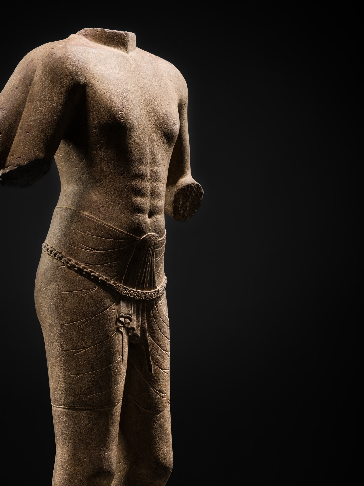 A RARE SANDSTONE FIGURE OF HARIHARA, PRE-ANGKOR, PRASAT ANDET STYLE, 7TH-8TH CENTURY (1 of 12)