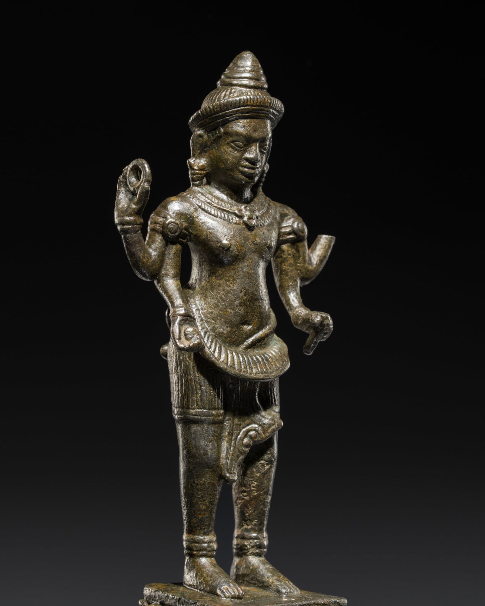 A BRONZE FIGURE OF VISHNU, ANGKOR PERIOD, 12TH-13TH CENTURY (1 of 15)