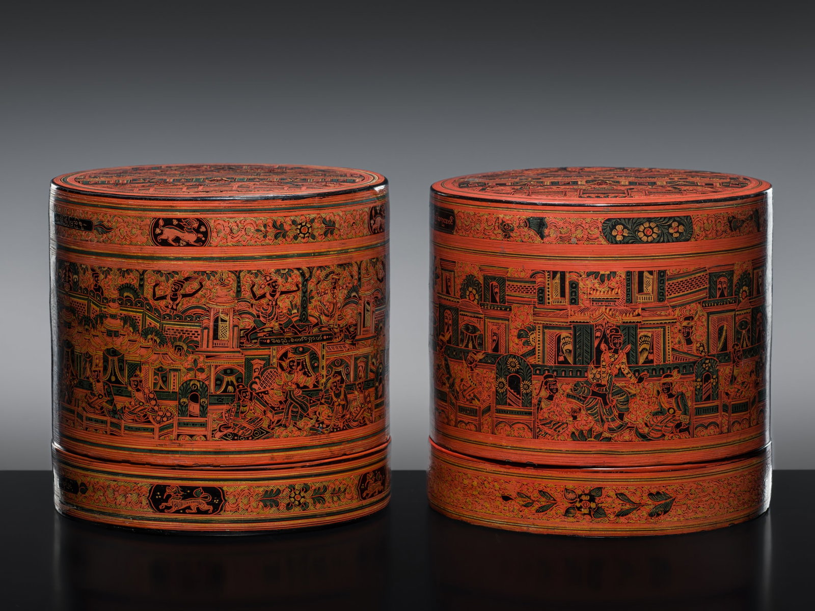 A PAIR OF LACQUERED BAMBOO 'COURT SCENES' BETEL BOXES, KUN-IT, 1900-1960 (1 of 15)