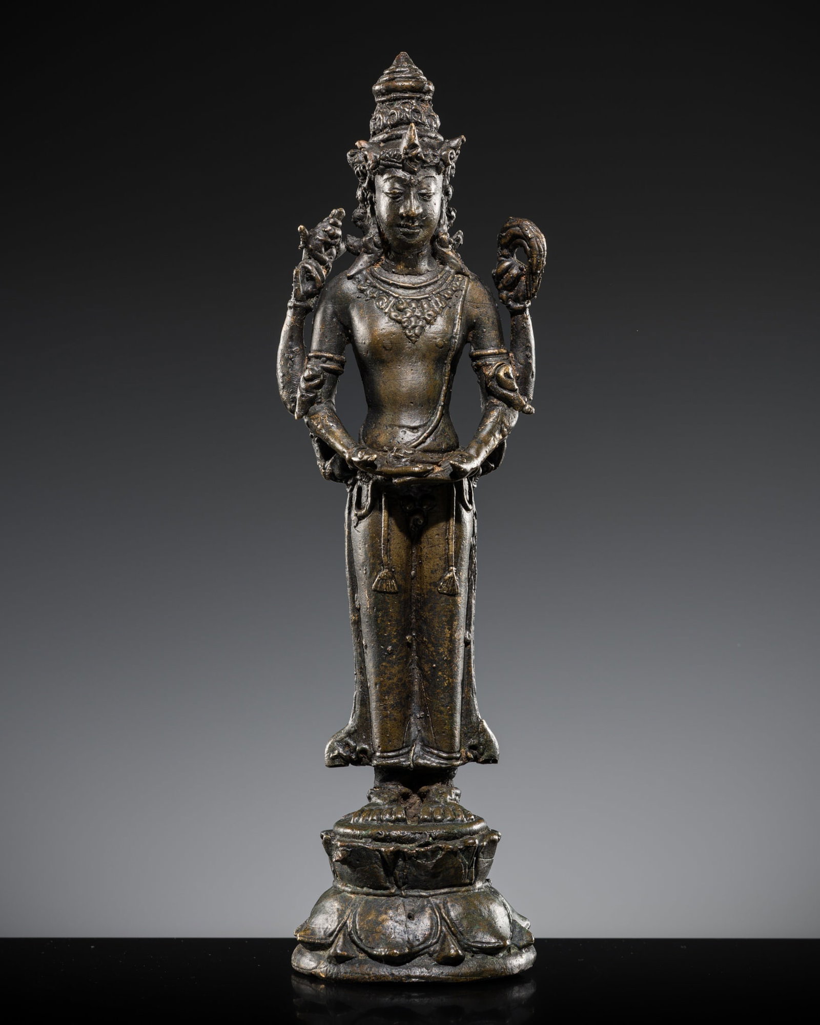 A FINE BRONZE FIGURE OF SHIVA, CENTRAL JAVA, 9TH-10TH CENTURY (1 of 12)