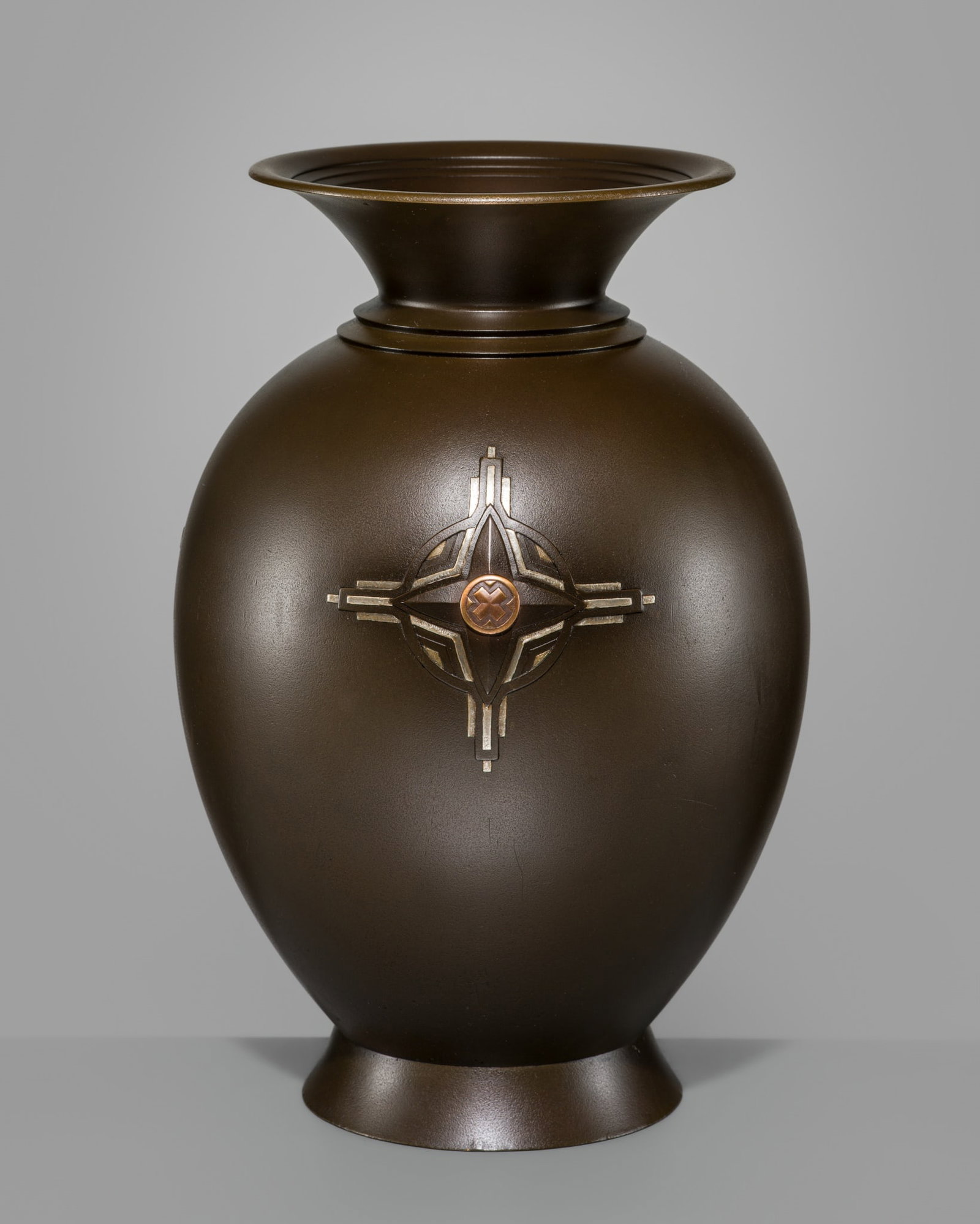 GYOKUHO: A MASSIVE SILVER- AND COPPER-INLAID BRONZE ‘PAIRED CROSS’ VASE: GYOKUHO: A MASSIVE SILVER- AND COPPER-INLAID BRONZE ‘PAIRED CROSS’ VASE By Gyokuho, signed Gyokuho with kakihan Japan, early 20th century, Taisho period (1912-1926) to early Showa period (