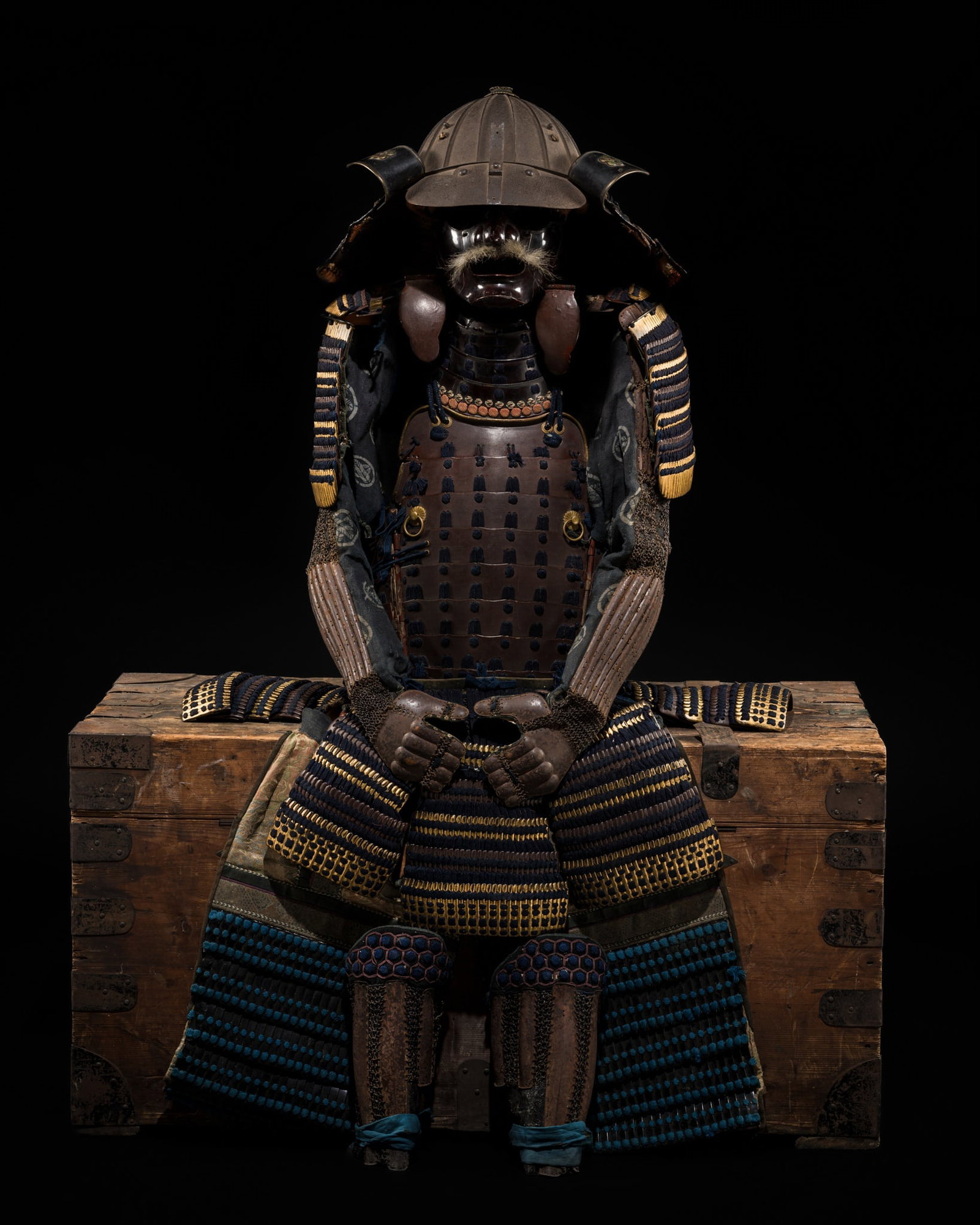 MIYATA KATSUSADA: AN IMPRESSIVE ROKUMAI DO GUSOKU (SIX-PIECE CUIRASS ARMOR) WITH AN IRON SUJIBACHI: MIYATA KATSUSADA: AN IMPRESSIVE ROKUMAI DO GUSOKU (SIX-PIECE CUIRASS ARMOR) WITH AN IRON SUJIBACHI KABUTO AND MENPO The kabuto by Miyata Katsusada (1653-c. 1727), signed Miyata Katsusada saku Japan, c