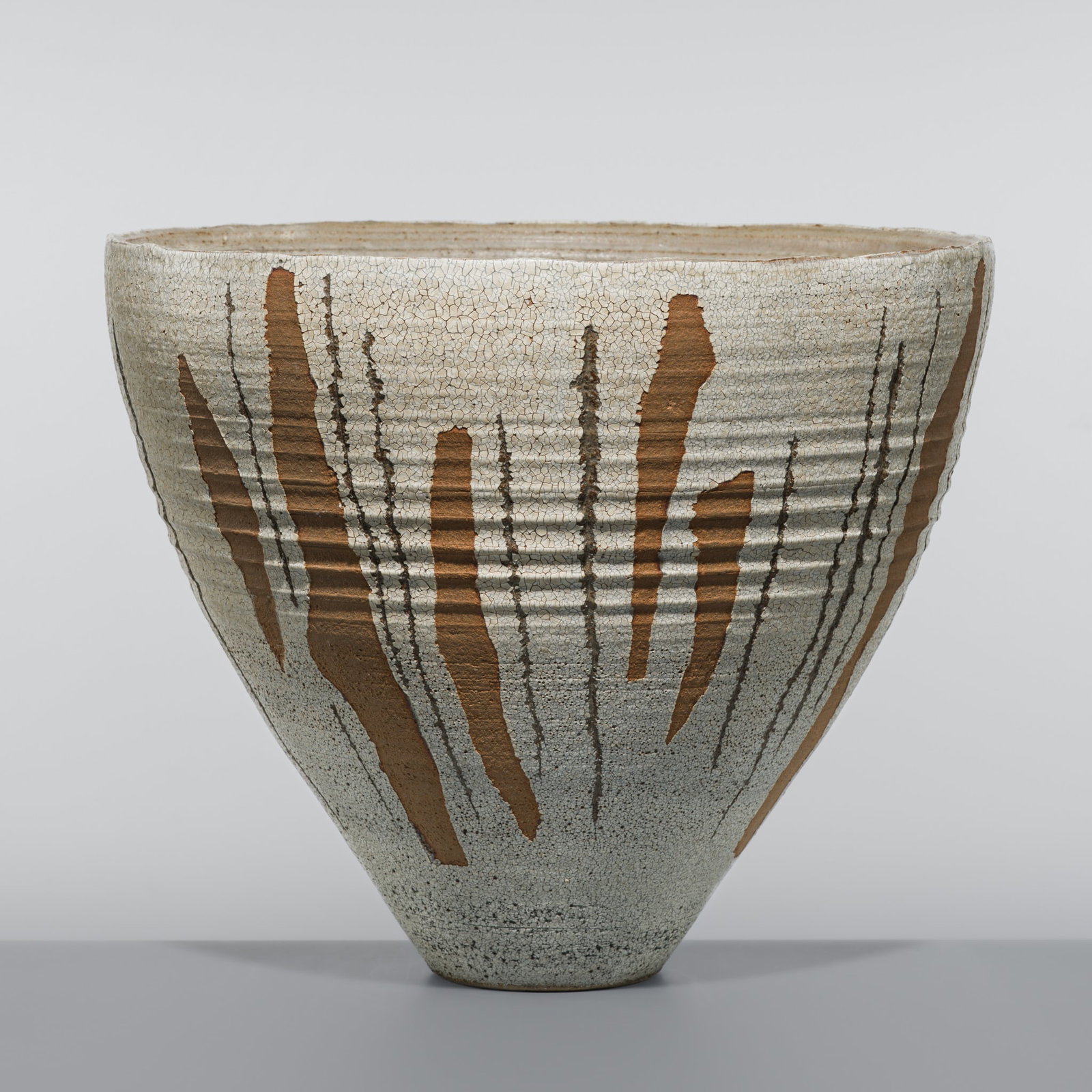 SUZUKI HACHIRO: A LARGE CRACKLE-GLAZED ‘RIPPED’ SETO WARE VASE, ENTITLED ‘ODE TO (1 of 19)