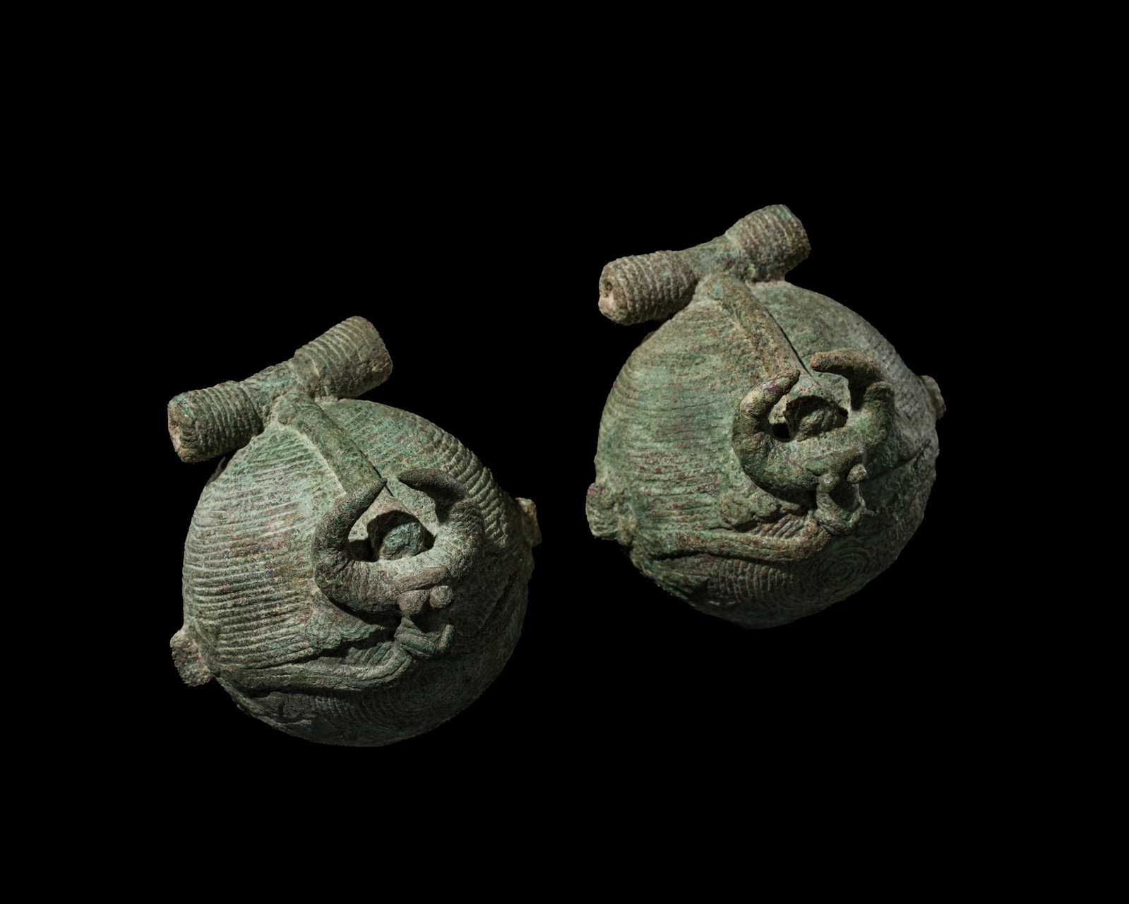 A PAIR OF RARE BRONZE 'BUFFALO HEAD' RITUAL BELLS, DONG SON CULTURE (1 of 12)