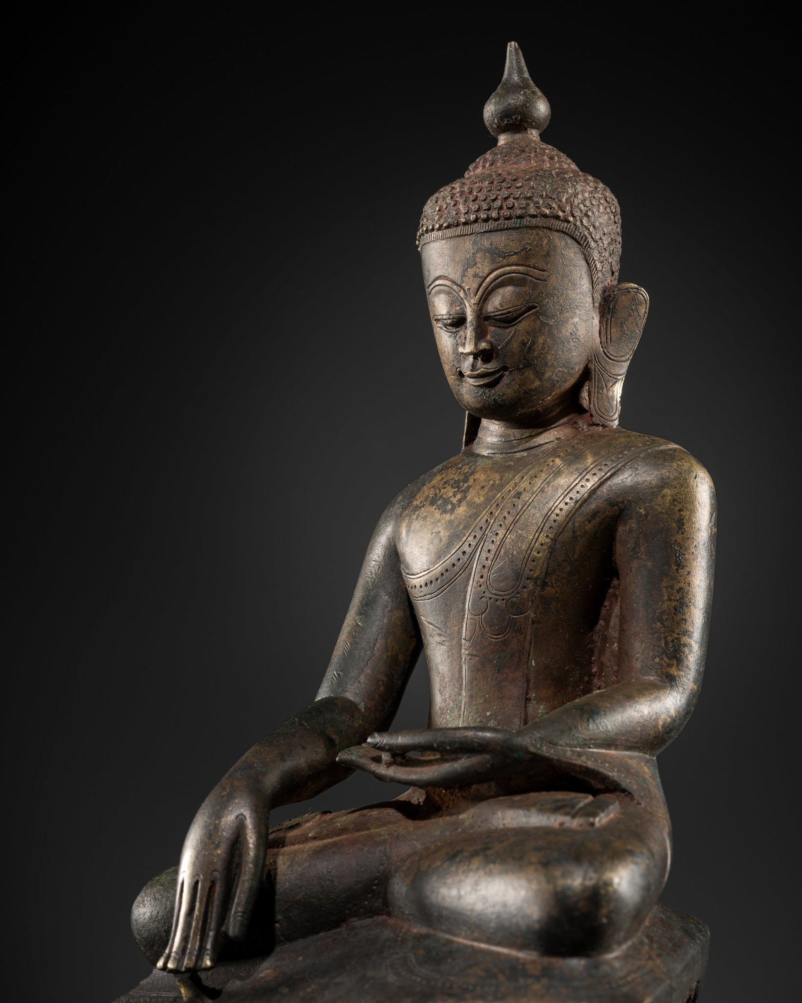 A GILT-BRONZE FIGURE OF BUDDHA SHAKYAMUNI, SHAN STATES, 16TH CENTURY (1 of 18)