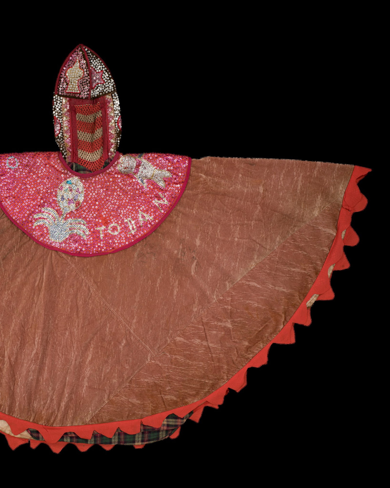 A YORUBA EGUNGUN CEREMONIAL COSTUME, 20TH CENTURY (1 of 13)