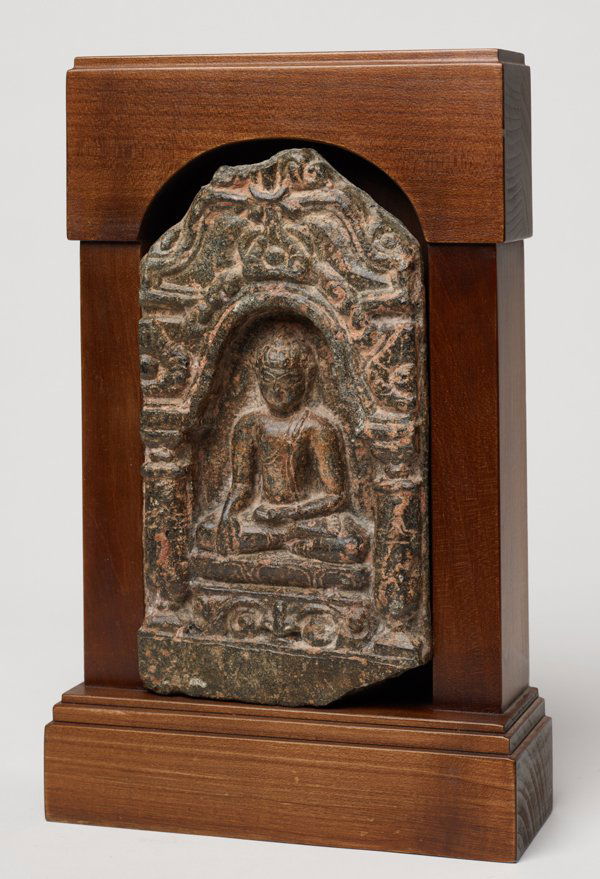 BUDDHA SHAKYAMUNI SITTING IN NICHE (1 of 6)