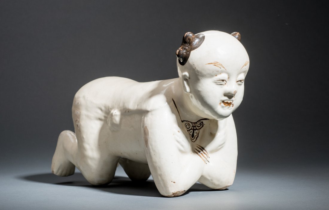 CERAMIC PILLOW IN THE FORM OF A BOY (1 of 7)