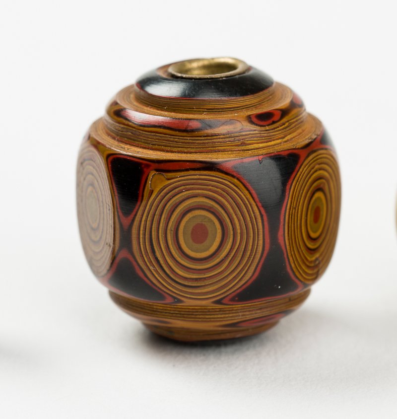 ABSTRACT DECOR (1 of 4)