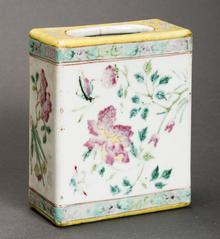 RECTANGULAR VESSEL (1 of 7)