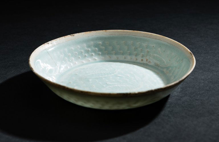 SMALL BOWL WITH FISH (1 of 5)