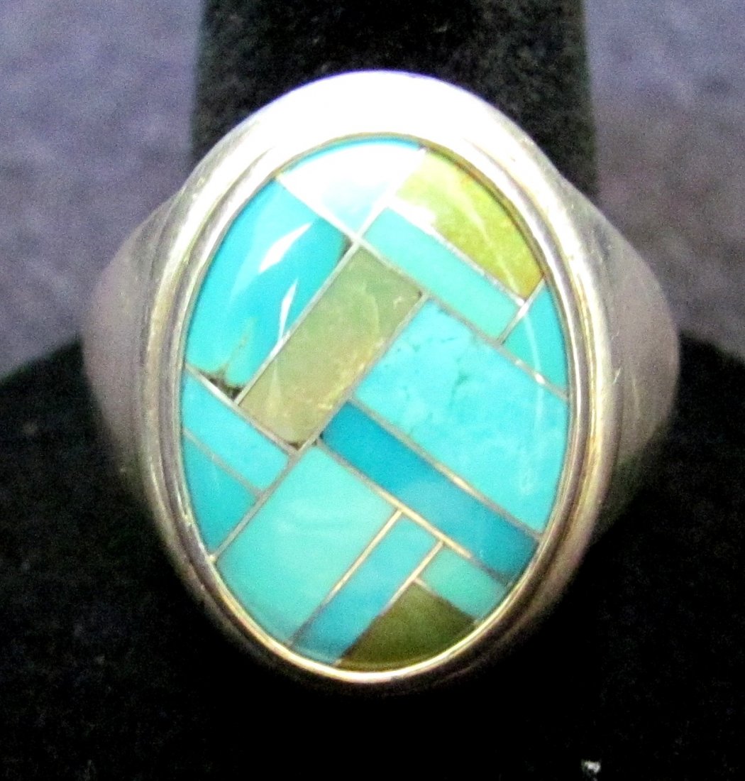.925 Sterling Silver and Turquoise Ladies Ring - Size 8: .925 Sterling Silver and Turquoise Ladies Ring - Size 8