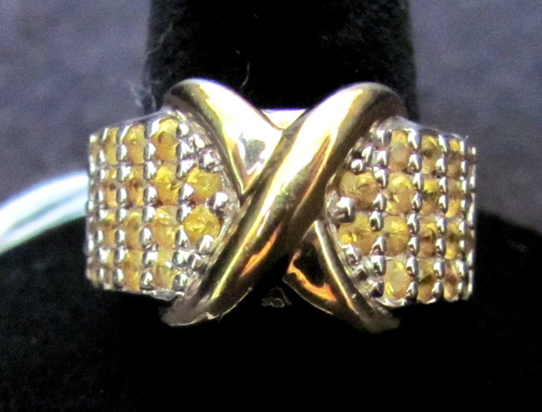 .925 Sterling Silver and Yellow Topaz Ring - Size 8: .925 Sterling Silver and Yellow Topaz Ladies Ring - Size 8
