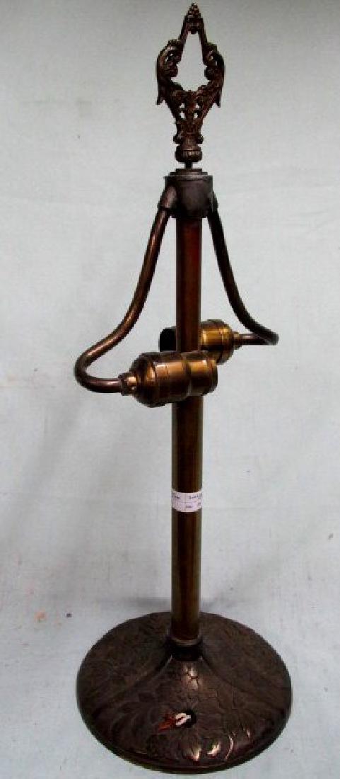 Bradley & Hubbard Table Lamp Base (1 of 4)