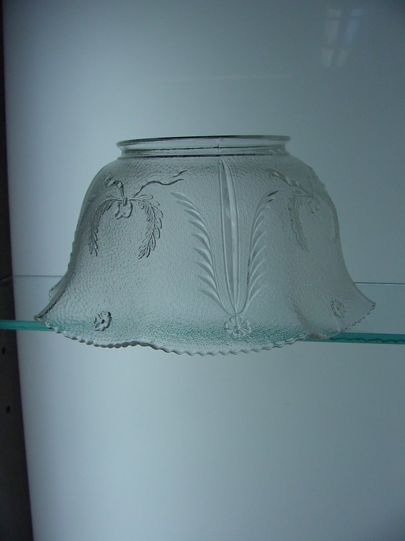 1890s Wheel Cut Shade (1 of 1)