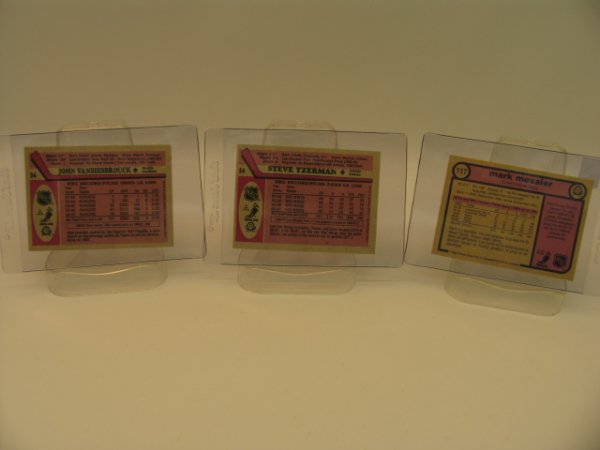 Vintage Hall of Famer Hockey Card Grouping (3) - 2