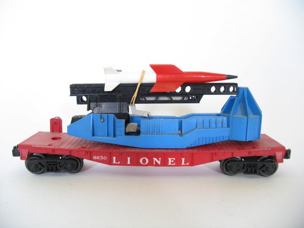 lionel rocket launcher car