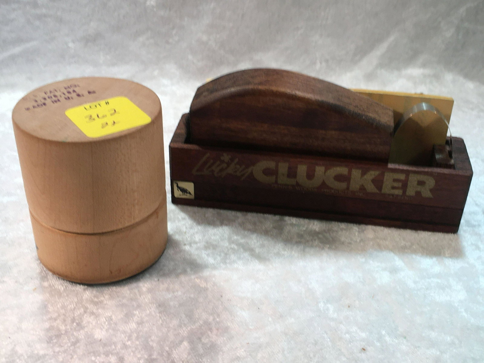 Group of (2) Turkey Calls By Roger Latham Round Slate: Group of (2) Turkey Calls By Roger Latham Round Slate Call & A Lucky Clucker