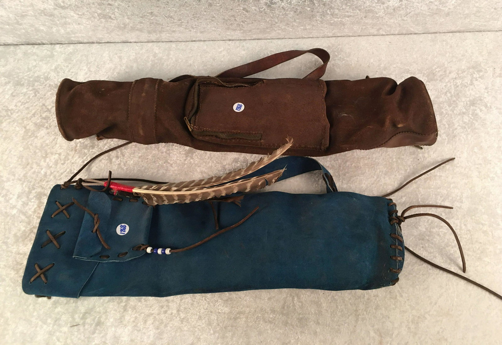 Vintage Hill Style Back Quiver Blue Suede Leather with: Vintage Hill Style Back Quiver Blue Suede Leather with Flint Indian Broadhead. & Leather Backpack Style Quiver