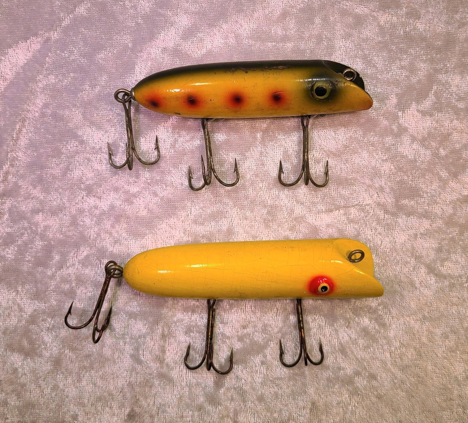 (2) South Bend Bass-O-Reno Fishing Lures: (2) South Bend Bass-O-Reno Fishing Lures