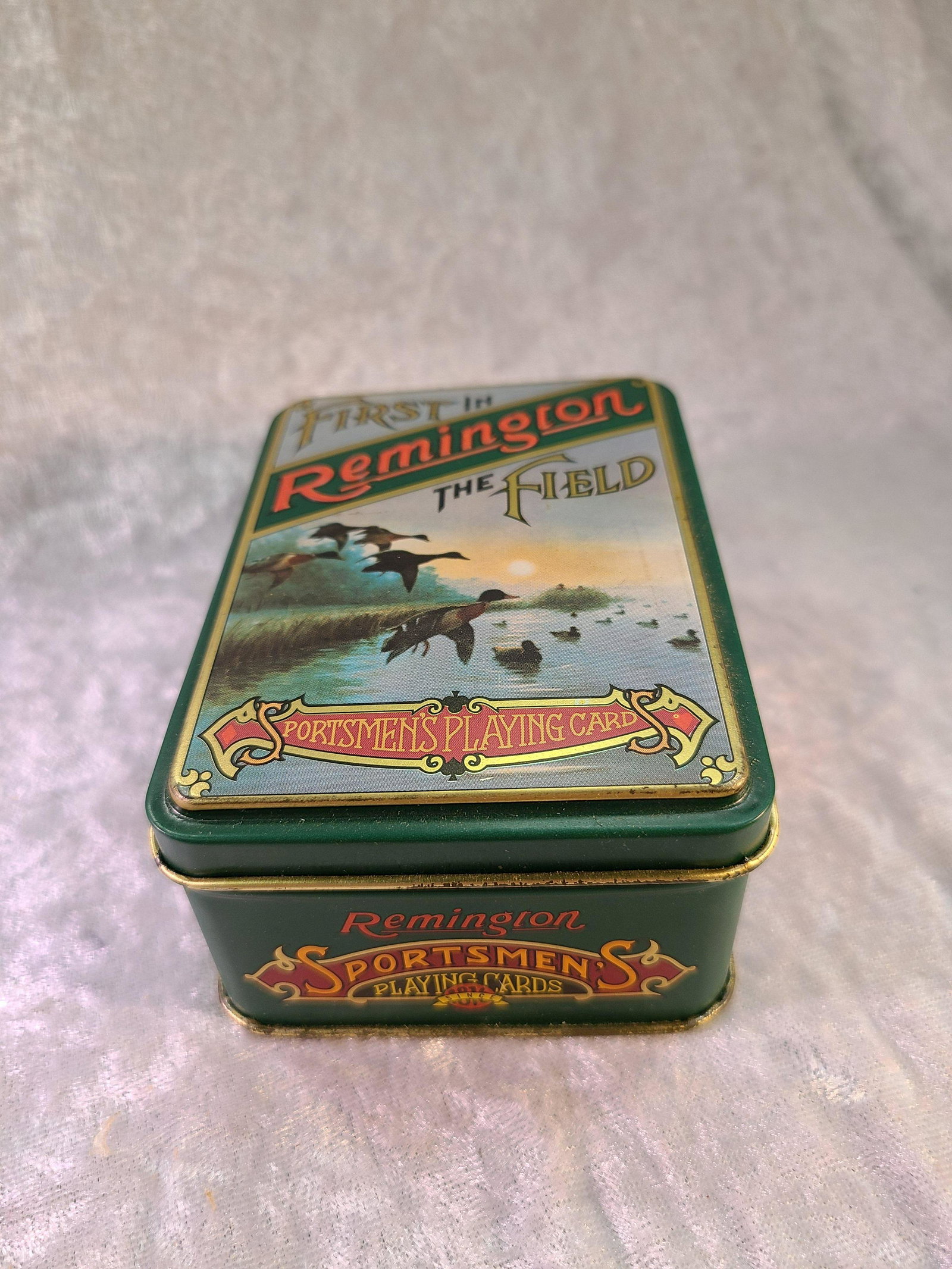 Remington First in The Field Sportsman's Playing Cards: Remington First in The Field Sportsman's Playing Cards in Original Tin