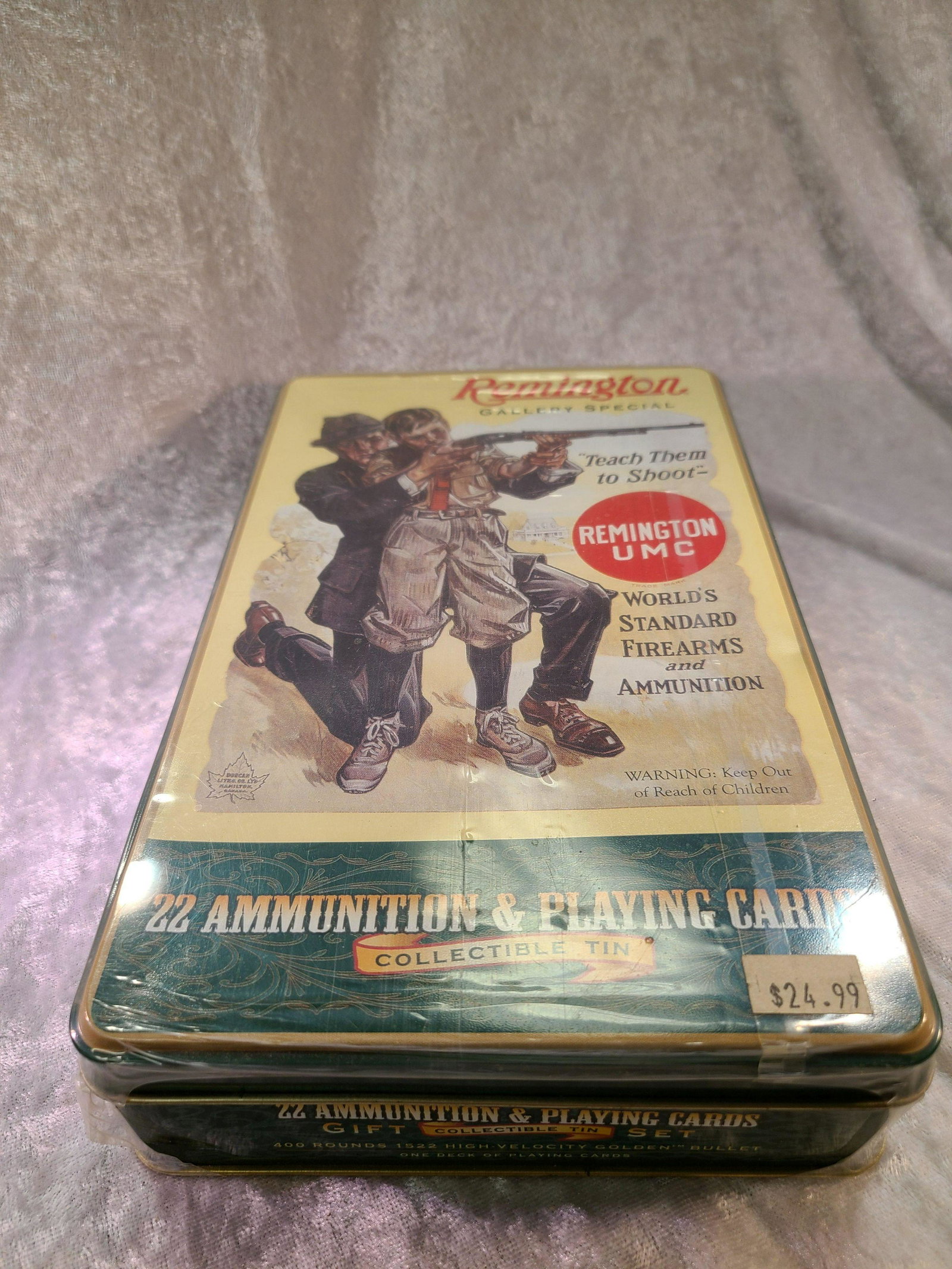 Remington Gallery Special 22 Ammunition & Playing Card: Remington Gallery Special 22 Ammunition & Playing Card Tin. Factory Sealed. Tin Contains Deck of Cards & 400 Rounds of Ammunition