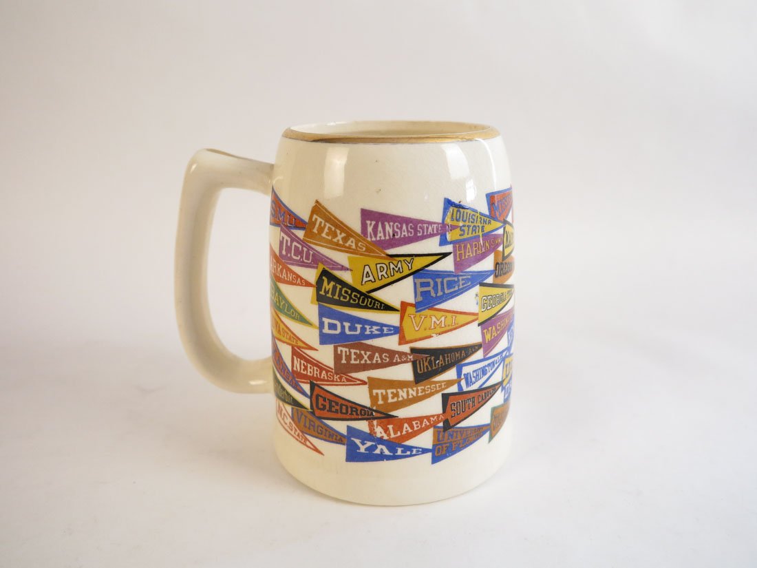College Pennant Mug: College Pennant Mug