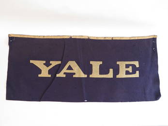 Yale Felt Rectangular Banner