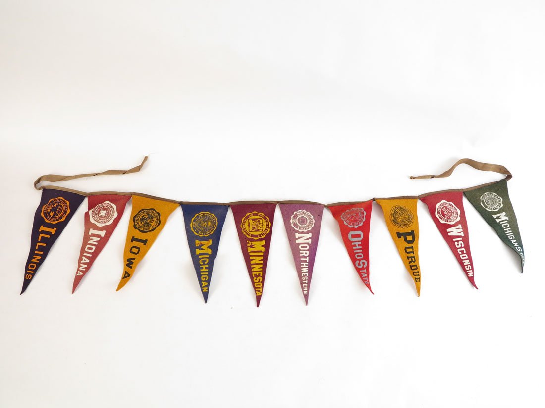 String of 10 College Felt Pennants. Michigan St, Purdue: String of 10 College Felt Pennants. Michigan St, Wisconsin, Purdue, Ohio St, Northwestern, Minnesota, Michigan, Iowa, Indiana, Illinois. 8.5"