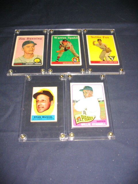 (5) Hall of Famer Baseball Cards Spahn, Fox, Musi