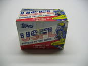 1391: 1985 Topps USFL Complete Set of (132) Cards