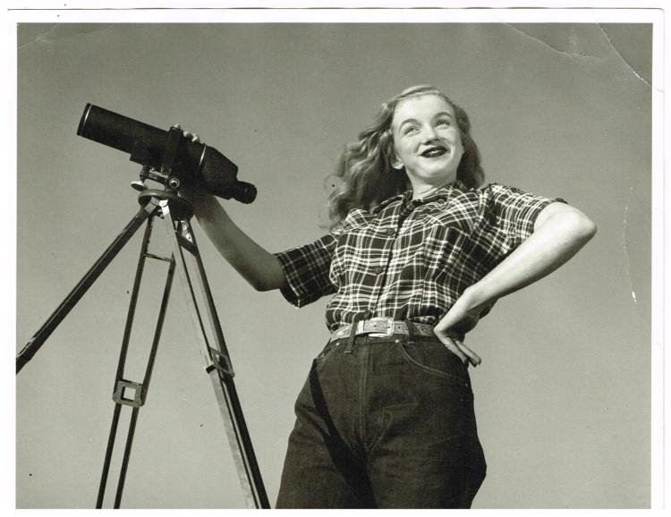 PERSONALLY PRINTED BY JOSEPH JASGUR: MARILYN MONROE. (1 of 2)