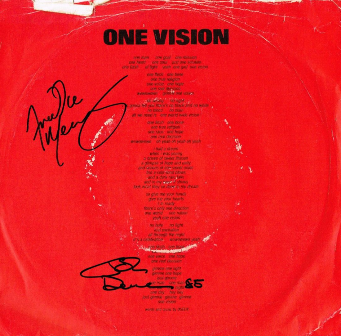 FREDDIE MERCURY. (1 of 1)