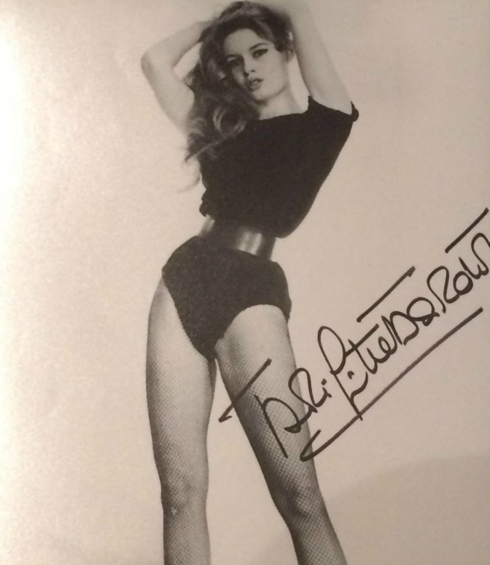 BRIGITTE BARDOT SIGNED.: A 10x8 inch photo of Brigitte Bardot.