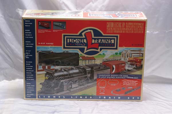 Lionel Train Set 11944 Lionel Lines freight set.: 11944 Lionel Lines freight set. Gauge: O-27 Item Quality: Q1 Box Quality: B1