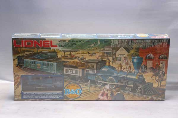Lionel Train Set 1351 B&O passenger set.: 1351 B&O passenger set. Gauge: O-27 Item Quality: Q1 Box Quality: B1