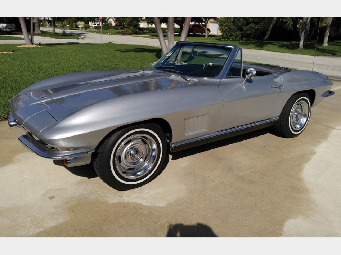 1967 Chevrolet Corvette Sting Ray Convertible: 1967 Chevrolet Corvette Sting Ray Convertible 327 cu. in. V-8 engine Four-speed manual transmission Clock and radio