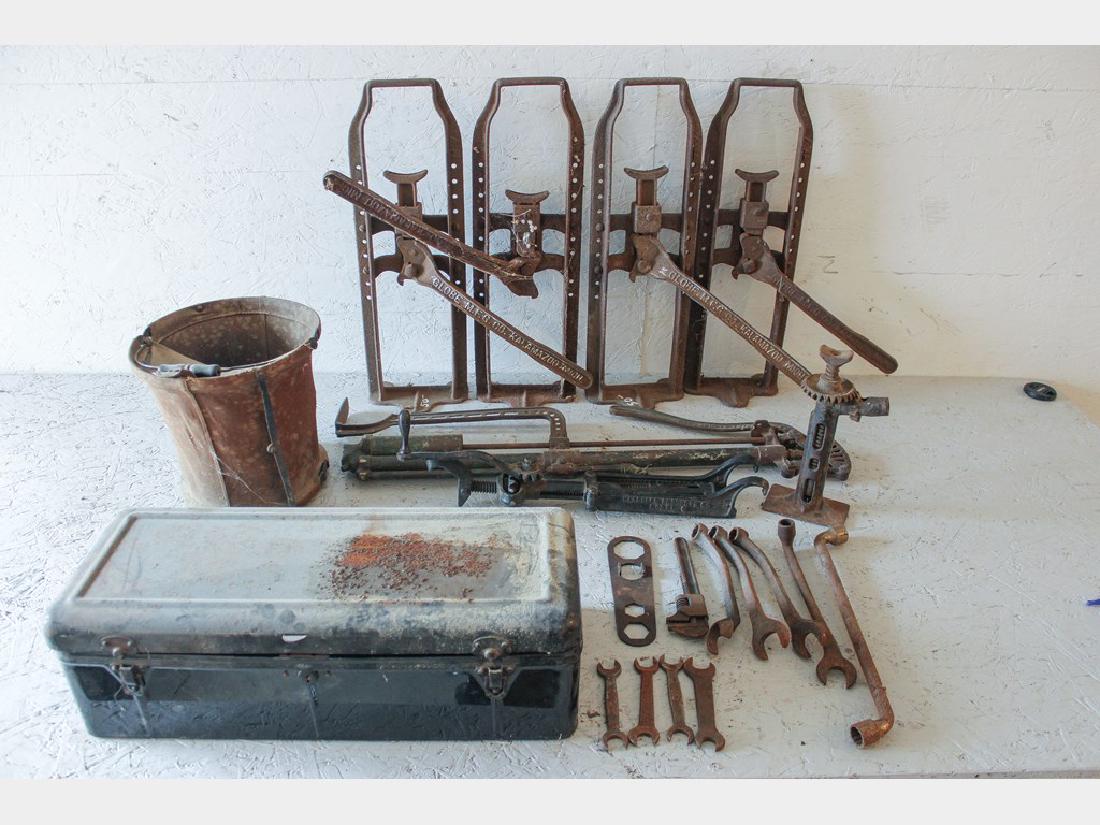 Antique Storage Jacks, Running Board Toolbox, and Tools: Antique Storage Jacks, Running Board Toolbox, and Tools Check back soon for complete catalogue description.