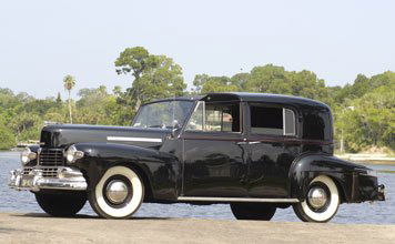 1940 Lincoln Continental Town Car: Specifications: 150hp, 414 cu. in. V12 engine, three-speed transmission, solid front axle and live rear axle with leaf springs, four-wheel hydraulic drum brakes. Wheelbase: 125" First introduced in 19