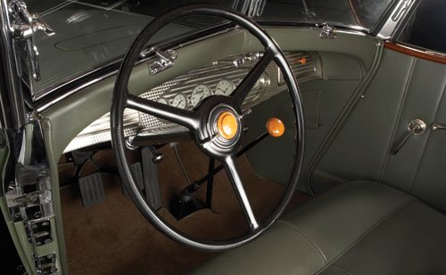 1932 Chrysler CL Imperial Convertible Roadster by - 4