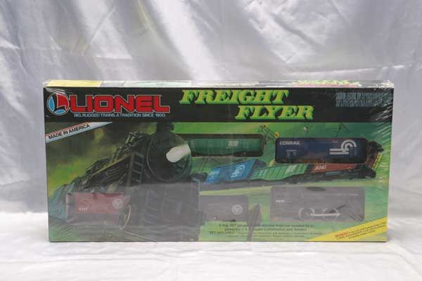 Lionel Train Set 1687 Lionel Freight Flyer set.: 1687 Lionel Freight Flyer set. Gauge: O-27 Item Quality: Q1 Box Quality: B1