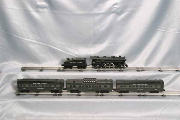 Lionel Train Set 11773 Sears NYC Passenger set.: 11773 Sears NYC Passenger set. Gauge: O-27 Item Quality: Q1 Box Quality: B2