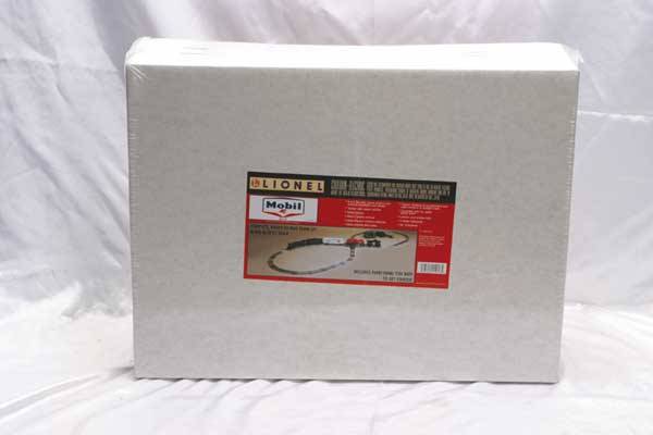 Lionel Train Set 11957 Mobil Oil freight set.: 11957 Mobil Oil freight set. Gauge: O Item Quality: Q1 Box Quality: B1