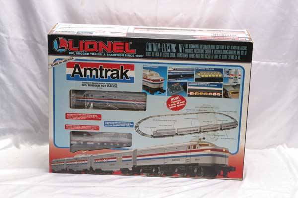 Lionel Train Set 11748 Amtrak Alco passenger set.: 11748 Amtrak Alco passenger set. Gauge: O-27 Item Quality: Q1 Box Quality: B1