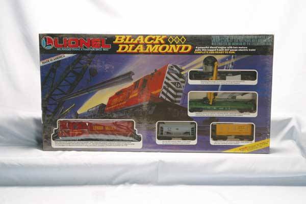 Lionel Train Set 11702 Black Diamond freight set.: 11702 Black Diamond freight set. Gauge: O-27 Item Quality: Q1 Box Quality: B3