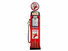 Tokheim Model 36 Fire-Chief Gas Pump (1 of 7)