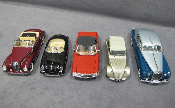 Five (5) 1/24 Scale Franklin Mint Cars: Five (5) 1/24 Scale Franklin Mint Cars - 1955 Bentley S1, 1951 Citroen 2CV, Mercedes-Benz 450SL, 1955 Porsche 356 Speedster, 1957 Mercedes-Benz 300SC.
