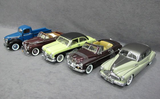 Five (5) 1/24 Scale Danbury Mint Cars: Five (5) 1/24 Scale Danbury Mint Cars - 1948 Buick Roadmaster Coupe New in Box, 1949 Mercury Convertible New in Box, 1950 Ford Crestliner New in Box, 1941 Chevrolet Special Deluxe Convertible New in B