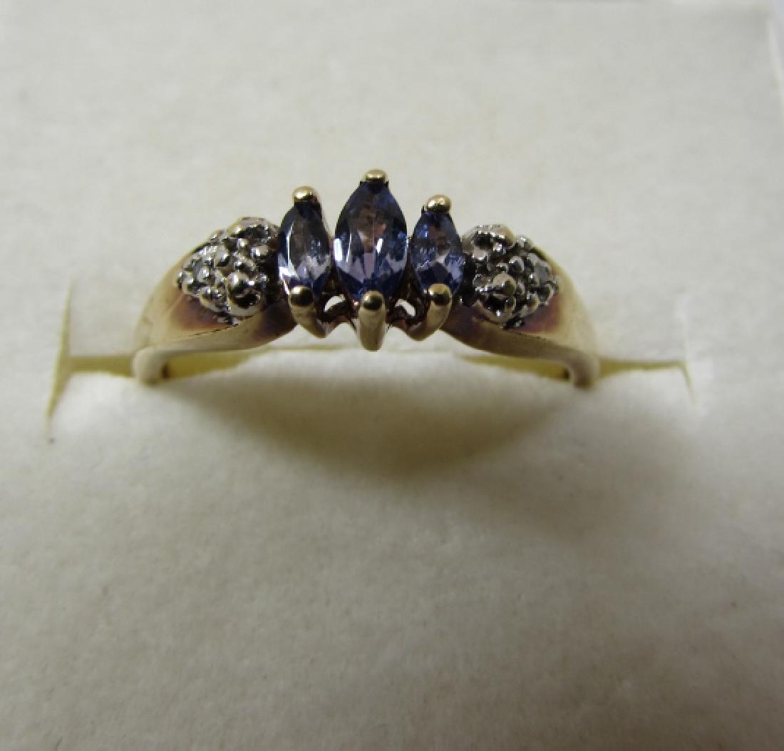 TANZANITE DIAMOND RING 10K GOLD SIZE 9: GENUINE TANZANITE & DIAMOND. .25CT, WEIGHT 2.1 GRAMS. (USA SHIPPING $8).